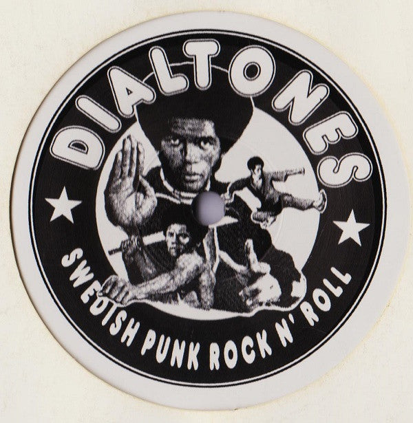 The Dialtones : Playing The Beat On The Radio (7")