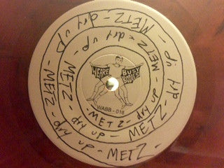 Metz : Ripped On The Fence / Dry Up (7", Bro)