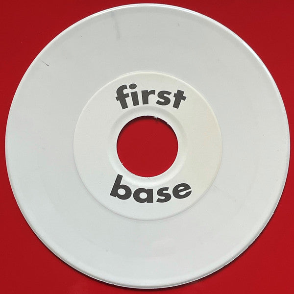 First Base (3) : I Saw Her First (7", Whi)