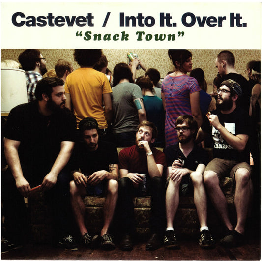 Castevet (2) / Into It. Over It. : Snack Town (7", Ltd, Cre)