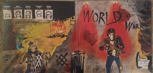 Dead Heat (5) : World At War (LP, Ltd, Cle)